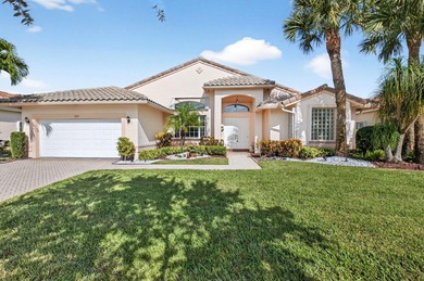 (private lake, pond, creek) Home For Sale in Boynton Beach Florida