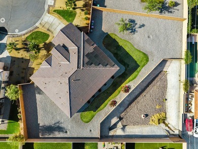 Welcome to 42787 Rachel Court, a contemporary desert retreat - photo 4