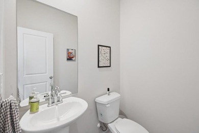 Welcome home to this like-new fee simple townhome, built in 2024 - photo 17