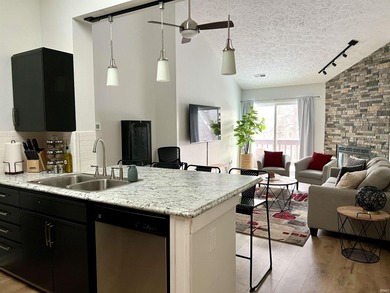 Lake Monroe Condo For Sale in Bloomington Indiana