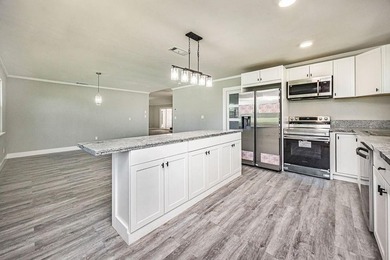 St. Lucie River Home For Sale in Port Saint Lucie Florida