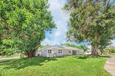 Fully renovated and move-in ready, this spacious 2,268 sqft home - photo 8