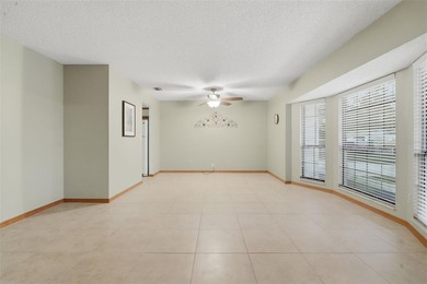 Under contract-accepting backup offers. Spacious and - photo 6