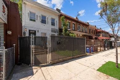 Opportunity Knocks! 388 Atkins Avenue is a 20x50 built townhouse - photo 12