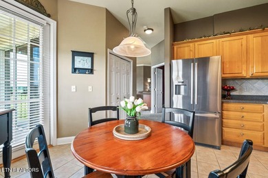 3 bedroom, 2 bath top-floor condo unit with spectacular views - photo 13