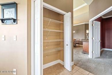 3 bedroom, 2 bath top-floor condo unit with spectacular views - photo 17