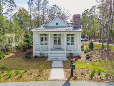 This stunning, brand-new Lowcountry cottage features 4 bedrooms - photo 3