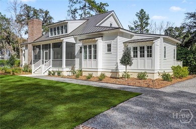 This stunning, brand-new Lowcountry cottage features 4 bedrooms - photo 5