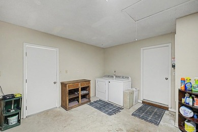 Coastal country living just minutes from the Beach! This move-in - photo 29