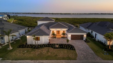 Lake Home For Sale in Palmetto, Florida
