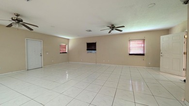 Spacious 4-bedroom, 3-bath home situated on a generous 0.21-acre - photo 13