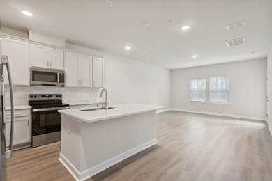 This beautifully designed 3 bedroom, 3 full bath townhome-style - photo 17