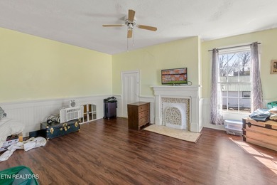 Historic charm meets contemporary living standards in this - photo 26