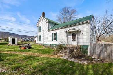 Historic charm meets contemporary living standards in this - photo 36