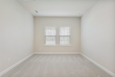 This beautifully designed 3 bedroom, 3 full bath townhome-style - photo 38
