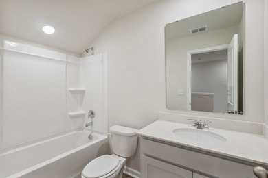 This beautifully designed 3 bedroom, 3 full bath townhome-style - photo 45