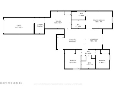This meticulously maintained retreat is perfectly positioned - photo 5