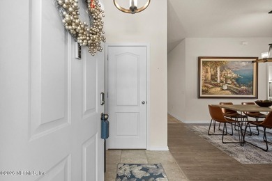This meticulously maintained retreat is perfectly positioned - photo 8