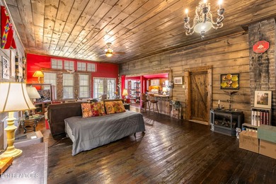Historic charm meets contemporary living standards in this - photo 49