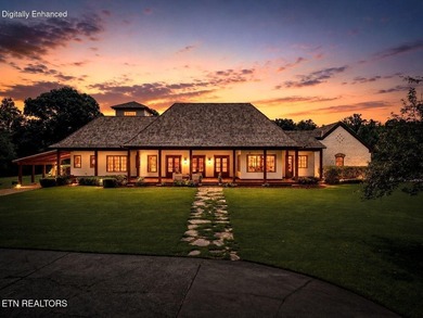 Welcome to a truly one-of-a-kind custom estate nestled on 17 - photo 1