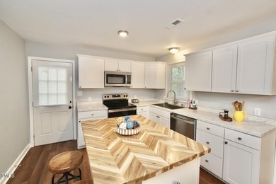 Charming Remodeled Brick Ranch Near the Pamlico River! Don't - photo 4