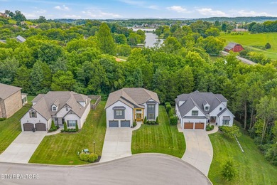 Welcome to 651 Little Turkey Lane, a beautifully appointed - photo 2