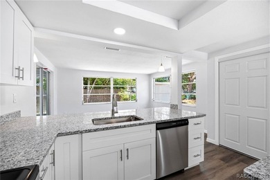 Make sure to check out the Virtual Tour for a 3D Model w/ - photo 12