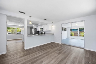 Make sure to check out the Virtual Tour for a 3D Model w/ - photo 17