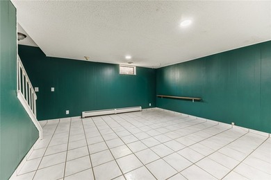 Move-in ready, low-maintenance living awaits! Welcome to 8 - photo 19