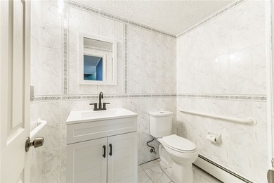 Move-in ready, low-maintenance living awaits! Welcome to 8 - photo 20