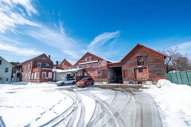 Entry only listing. Please contact seller for showings - photo 23