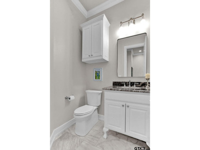 Welcome to this Stunning 3,629 sq ft Brick/Stone home on .64 - photo 31