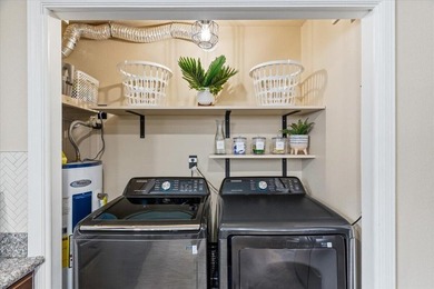 Welcome home to this lovingly maintained 4-bedroom, 2-bathroom - photo 34