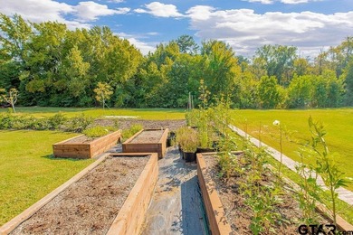 Welcome to this Stunning 3,629 sq ft Brick/Stone home on .64 - photo 41