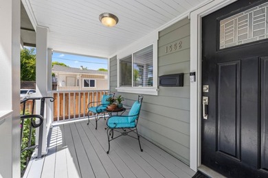 Beautiful 3 Bedroom, 2 Bathroom Craftsman-style home - photo 5