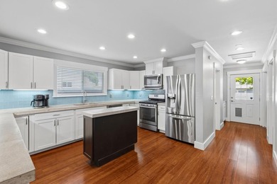 Beautiful 3 Bedroom, 2 Bathroom Craftsman-style home - photo 10