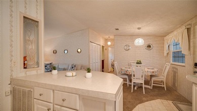 Back on the market through no fault of the seller or property - photo 4