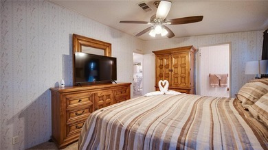 Back on the market through no fault of the seller or property - photo 7