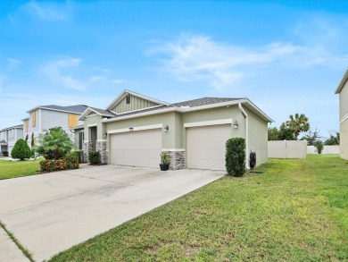 Lake Home For Sale in Winter Haven, Florida