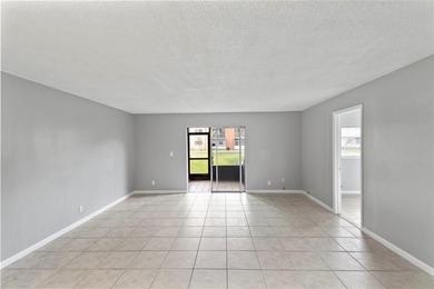 (private lake, pond, coastal) Condo For Sale in Lauderhill Florida