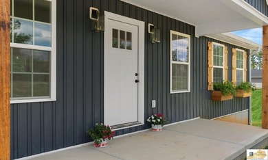 Storm-Ready with Full Basement - 1.10-Acre Barren River - photo 2