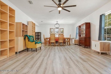 Discover this beautifully updated 3-bedroom, 2-bath home - photo 8