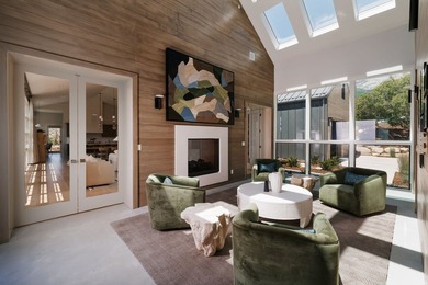Architecturally stunning and built for entertaining, this rare - photo 14