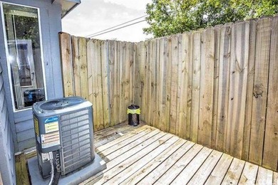 This is a rare find, a true townhouse with NO HOA FEES! within - photo 25