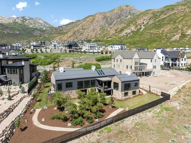 Architecturally stunning and built for entertaining, this rare - photo 37