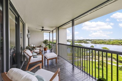 VIEWS, VIEWS. Some of the best in Jupiter Harbour. Sunsets are - photo 2