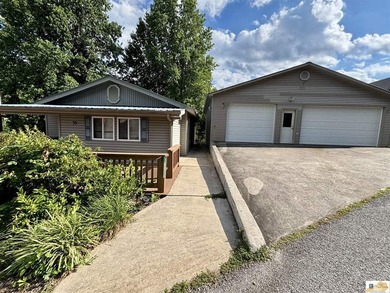 Dale Hollow Lake Home For Sale in Burkesville Kentucky