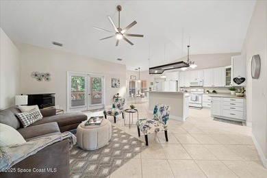 A rare custom-built retreat surrounded by the natural beauty of - photo 12