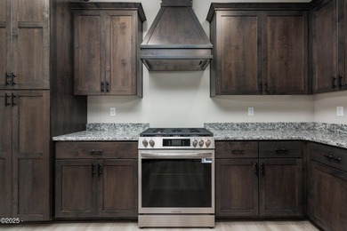 Now is the time to Buy! Price Reduced to $699,000 for this - photo 15