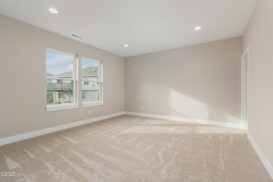 Now is the time to Buy! Price Reduced to $699,000 for this - photo 17